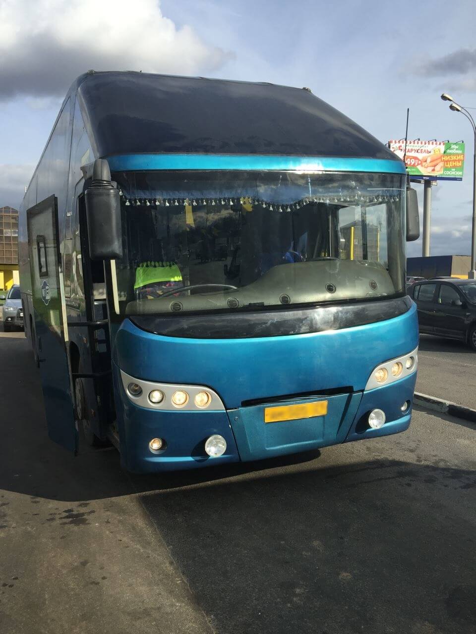 Заказ и аренда Neoplan Tourliner с водителем в Челябинске - дорогатранс